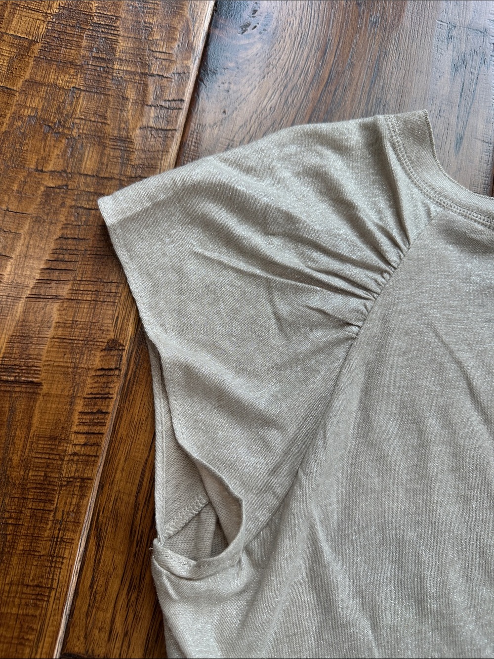 Banana Republic Taupe V-Neck Short Sleeve Tee - Picture 5 of 10